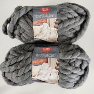 Lot 2 Skeins Red Heart Irresistible #7 Jumbo Yarn Grey Acrylic Wool Discontinued